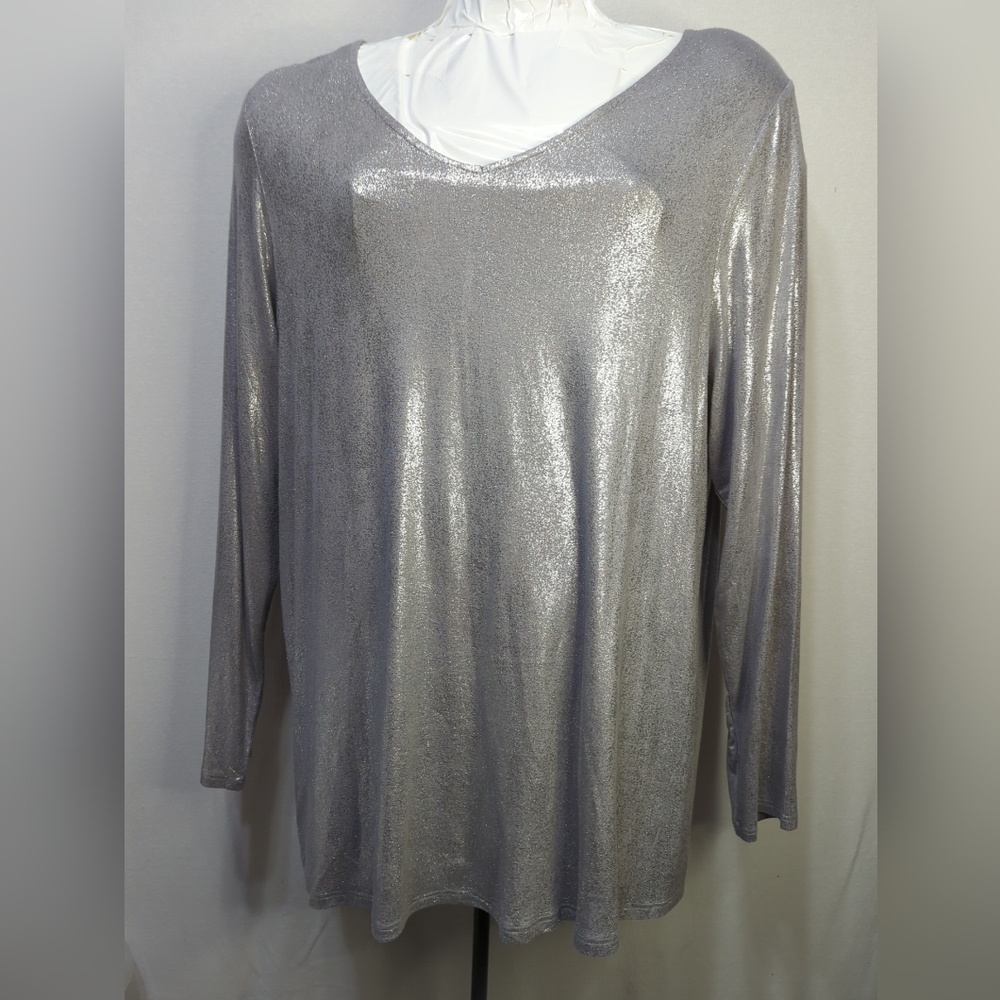 Lane Bryant  Long Sleeve Stretchy Shiny Silver‎ Pull Over Blouse Size 18/20